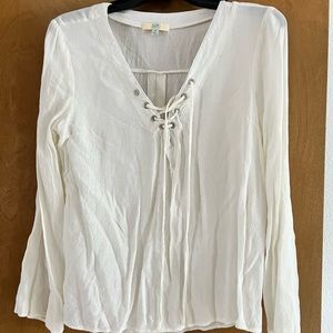 White lace up top
